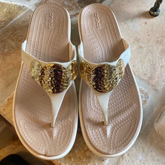 CROCS Shoes Crocs Sanrah Flip Flops Size Cream With Gold